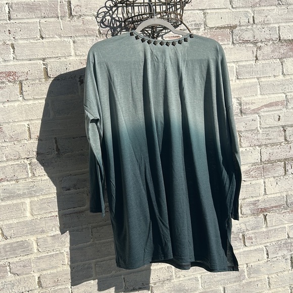 Double D Ranch top - Picture 4 of 7